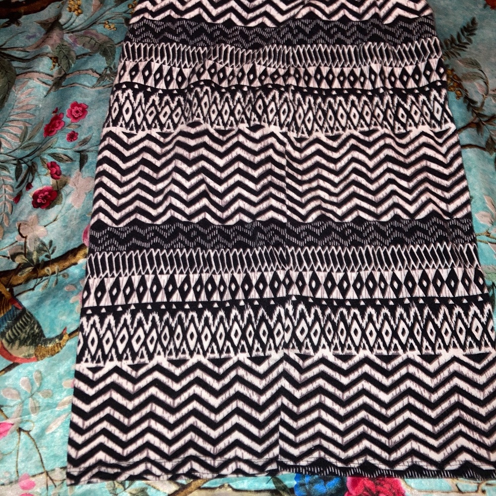 Pattern Pencil Skirt
